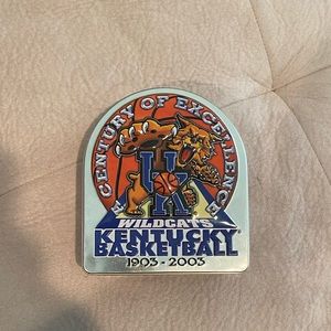 Kentucky Basketball 100 year anniversary golf set